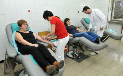 Medicinske sestre i tehničari OB Varaždin darivanjem krvi obilježavaju Dan bolesnika