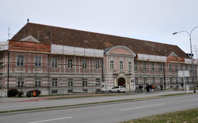 U Glazbenoj školi u Varaždinu koncert gitarista Krešimira Bedeka