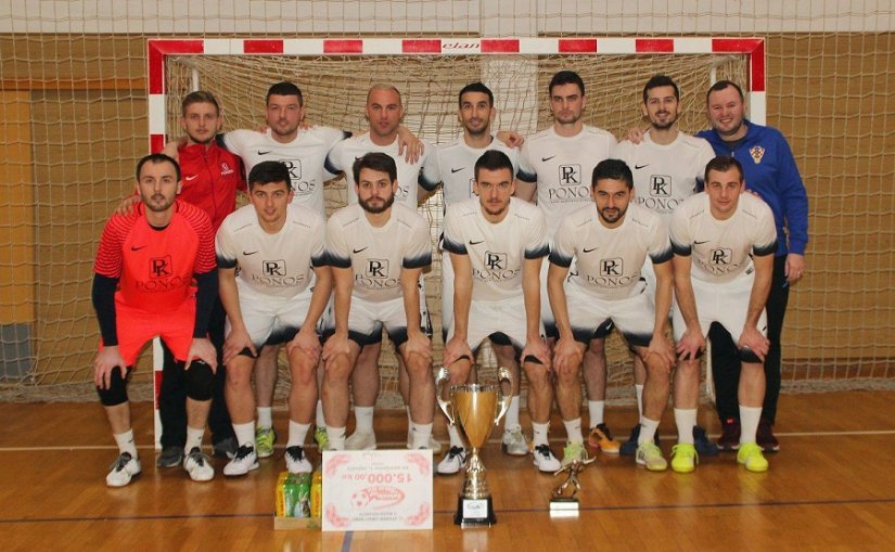 Pobjednička momčad 15. Otvorenog zimskog turnira u malom nogometu "Karlovačko kup Lepoglava 2019."
