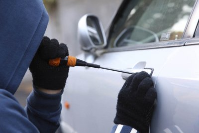 Provale u Varaždinu i Obrankovcu, lopovi ukrali tablet, karticu, hranu, piće i auto