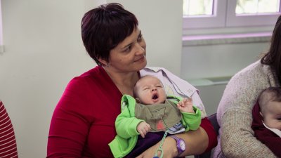 U Općini Maruševec bebe su veliko veselje: darivala ih Općina i župnik Milovec