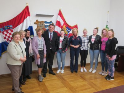 Župan Čačić iz osobnog fonda potpomogao obnovu kuće sestara Majhen
