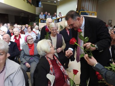 Varaždinska županija: Povećali uskrsnice za umirovljenike