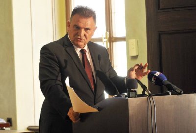 Čačić Leverića prozvao bezočnim lažljivcem i najavio lokalni referndum vezano uz cestu D2
