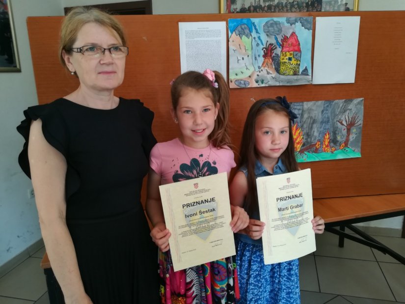 Učenice OŠ Kneginec Gornji osvojile nagrade za svoje literarne radove na temu prirodnih katastrofa