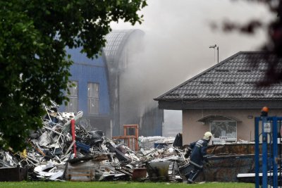 Još nije utvrđen uzrok jučerašnjeg požara u Univerzalu