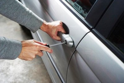 U Petrijancu provaljen auto, u Varaždinu u Zagrebačkoj ulici ukradeni bicikli