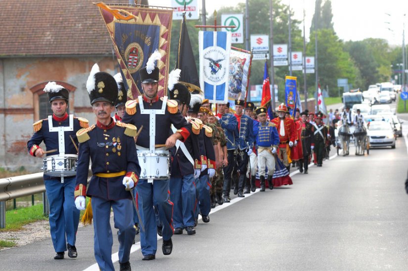U subotu Varaždinska građanska garda domaćin 19. Susreta povijesnih postrojbi