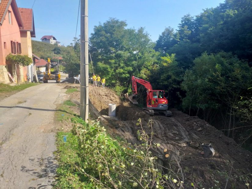 Počeli radovi na sanaciji klizišta na području općine Vinica