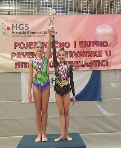 Tamari Artić 4 zlatne medalje na 28. pojedinačnom i ekipnom PH u ritmičkoj gimnastici