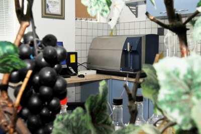 Horvat Univerzal: Vinarski laboratorij opremili najmodernijim opremom