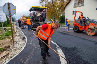 Grad Ivanec: Središnja Gajeva ulica pretvorena u modernu gradsku prometnicu