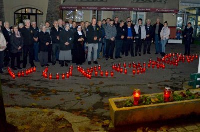 FOTO Varaždinske Toplice: Svijećama i molitvom se prisjetili žrtve Vukovara i Škabrnje