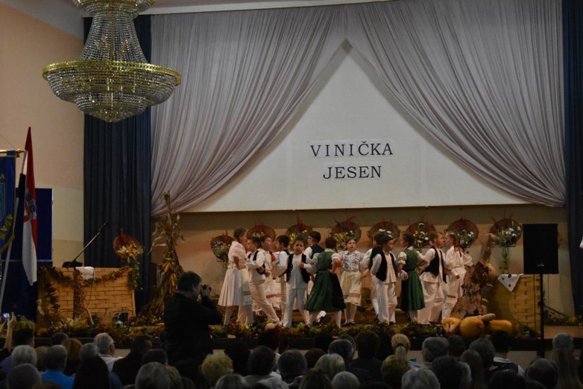 U Vinici u subotu Dan otvorenih podruma i smotra folklora &quot;Vinička jesen&quot;