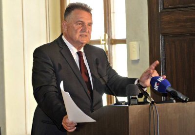 Čačić reagirao na priopćenje HNS-a vezano uz JPP i poručio: &quot;Štromar laže, kao i obično&quot;