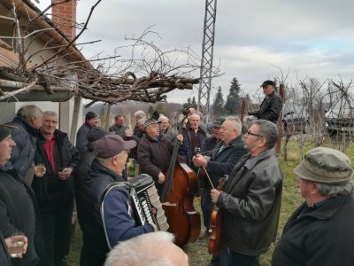 &quot;Skrajski pajdaši&quot; iz Salinovca i ove godine slave Vincekovo: Okupljanje 24. siječnja na Šatornjak bregu
