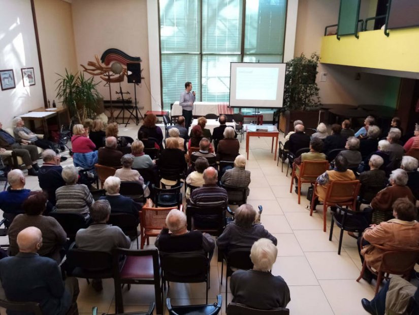 Korisnici Doma za starije i nemoćne Varaždin sa zanimanjem slušali o bolestima kuka