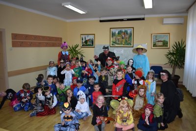 FOTO: Princeze, Spidermani, policajci i tigrići viničkom načelniku poželjeli &quot;debelu repu&quot;