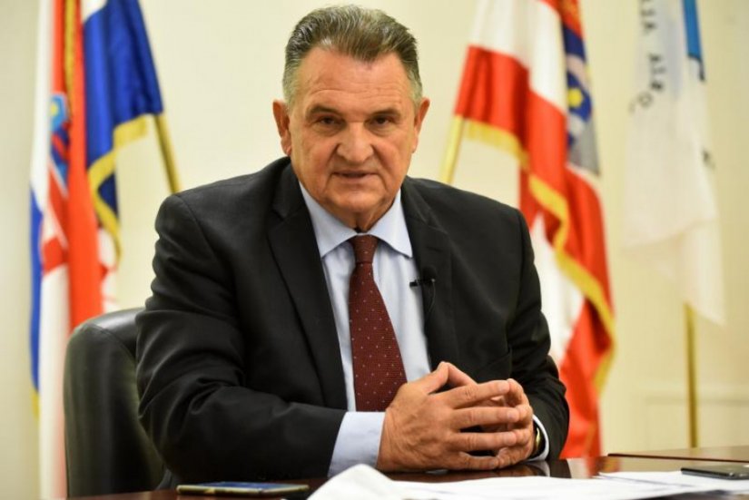 Čačić: &quot;Medicinskim sestrama i tehničarima želim puno zdravlja i uspjeha u obavljanju plemenitog posla&quot;