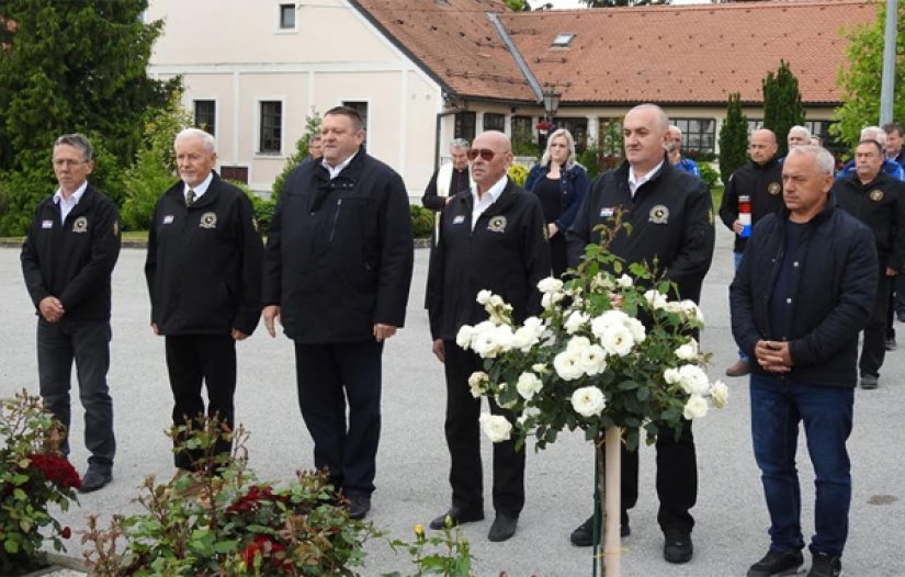 Varaždinske &quot;Rode&quot; povodom Dana državnosti odali počast poginulim i preminulim braniteljima