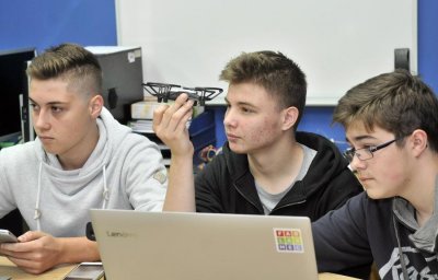 Virtualni dan otvorenih vrata Elektrostrojarske škole Varaždin: prošetajte školom u četvrtak online
