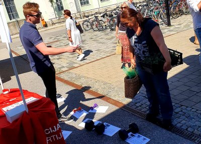 &quot;Plenkovićevi utezi&quot; Foruma mladih SDP-a: &quot;Ovo je samo dio štete koju je HDZ napravio našim građanima&quot;