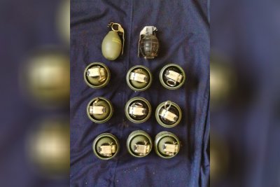 Policiji predao čak 11 eksplozivnih naprava, sedam ručnih bombi M52 P3 i 4 ručne bombe M75