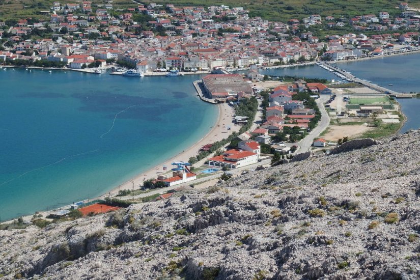 Još jedan slučaj zaraze koronavirusom posljedica je ljetovanja na Pagu 