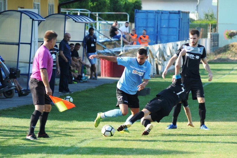 Dubravka Zagorac je na svom terenu u Turčinu s 1:0 golom Daria Sakača (s loptom) bila bolja od Centrometala iz Macinca