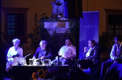 6. Impuls poezija špancira: Pjesnici oduševili publiku u atriju Franjevačkog samostana