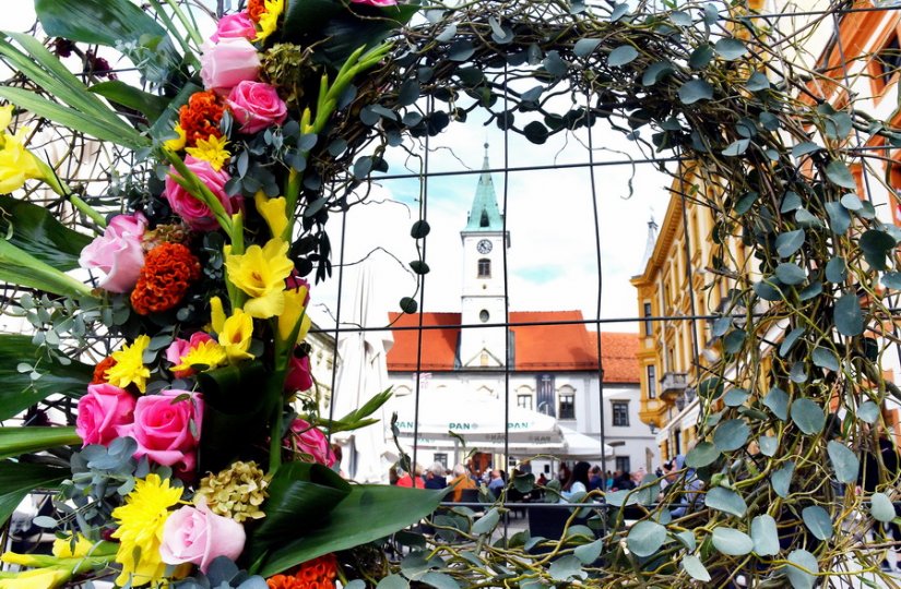 FOTO Na varaždinskom Korzu otvorena Međunarodna izložba cvijeća „barok, glazba, cvijeće“