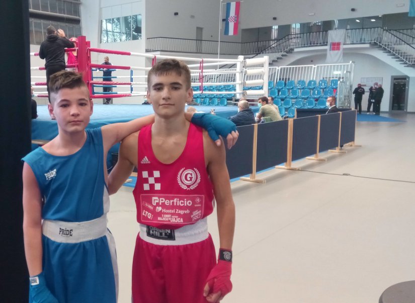 VIDEO Dorijanu Slunjskom bronca na boksačkom prvenstvu Hrvatske