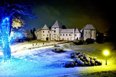 FOTO: Sa snijegom u Varaždin stigli i čarobni večernji prizori