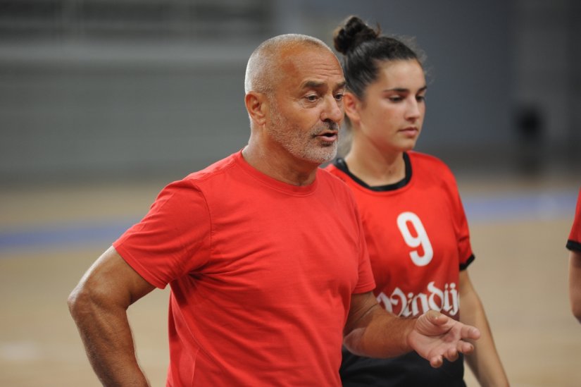 Vladimir Canjuga ove je godine obilježio 40 godina trenerskog rada, tijekom kojih je ostvario impresivne rezultate