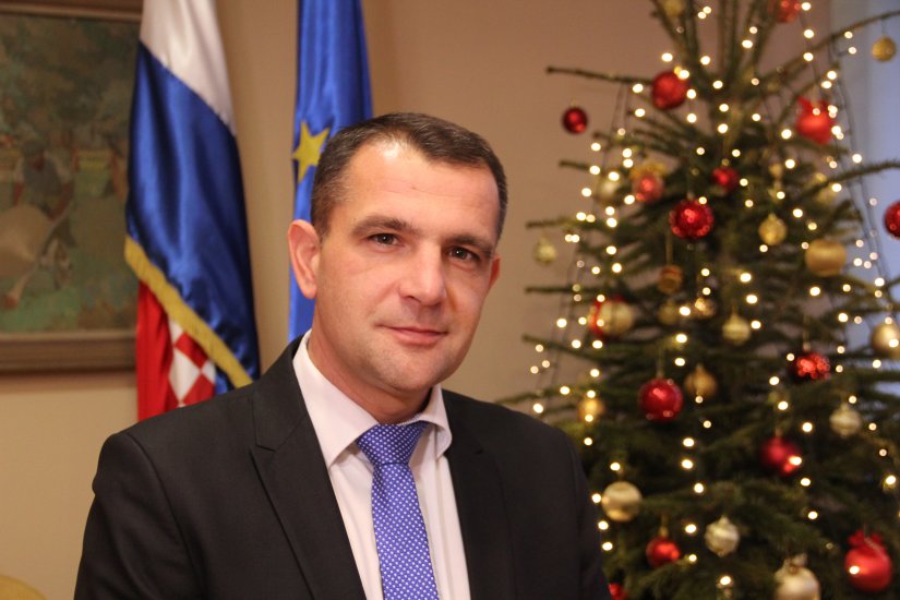 ČESTITKA Međimurski župan Matija Posavec u 2021. godini poželio puno zdravlja, radosti i mira u svakom domu