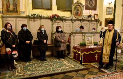 VIDEO, FOTO Hristos se rodi: Pravoslavni vjernici proslavili Badnjak