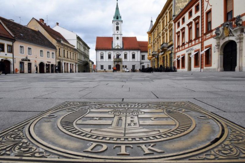 Uključite se u donošenje Odluke oko urbanističkog plana; provodi se savjetovanje