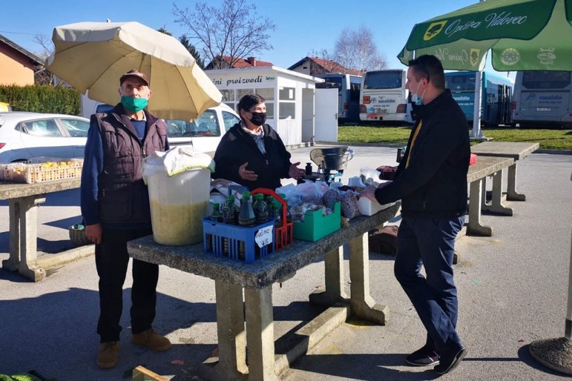 Sedlar za hitno uređenje ivanečke tržnice: Ljudi nemaju ni zahod, a ujutro se smrzavaju