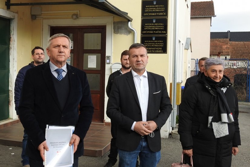 Josip Bačan, Anđelko Stričak i Nadica Dreven Budinski (s lijeva)