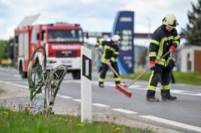 FOTO U prometnoj nesreći između Petrijanca i Gornjeg Vratna smrtno stradao biciklist