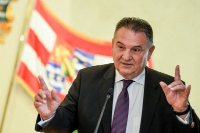 Čačić: &quot;Sada smo postali hrvatski, a vjerojatno europski prvaci&quot;