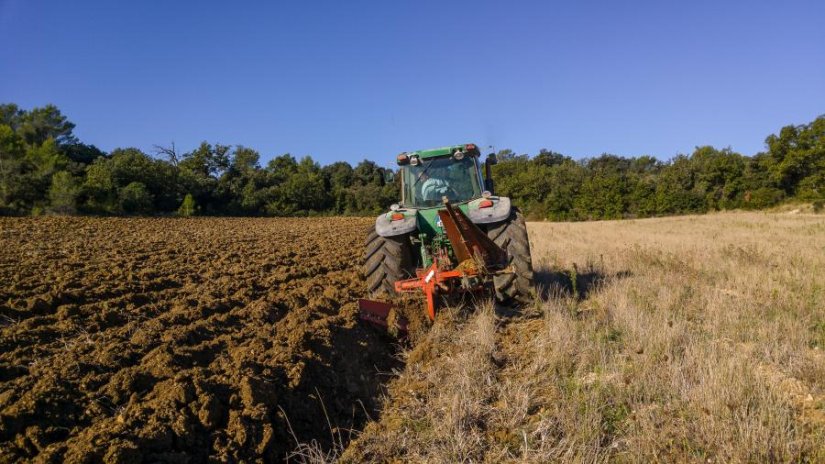 Poziv poljoprivrednicima s područja Općine Petrijanec: Osigurajte svoje usjeve i višegodišnje nasade!