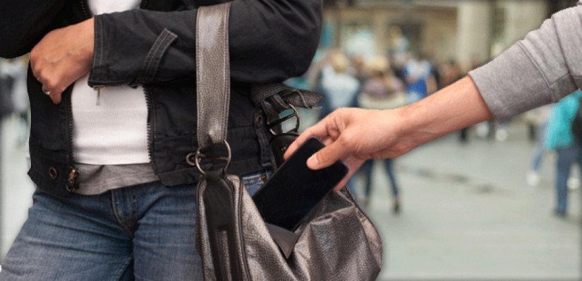 Lopov 20-godišnjakinji iz torbe ukrao mobitel i novčanik