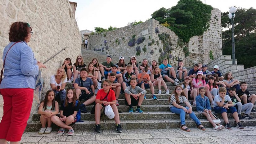 IDEMO NA RAB Otvorena sezona, prvi gosti u Dječjem odmarali&scaron;tu "Varaždin" Varaždinci i Svibovčani