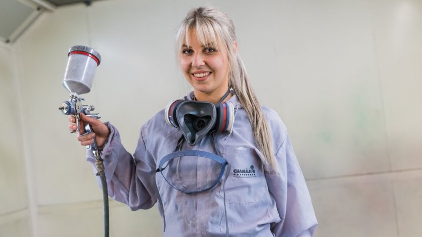 VIDEO Marta Jal&scaron;ovec: Baka je krivac za njenu ljubav prema automobilskoj industriji