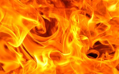 Požar u Jalžabetu: Zapalila se garnitura, a požar se proširio na slike na zidu i druge uređaje