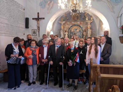 TROSTRUKO SLAVLJE Brat i dvije sestre proslavili pola stoljeća ljubavi: koji je njihov recept za sretan brak?