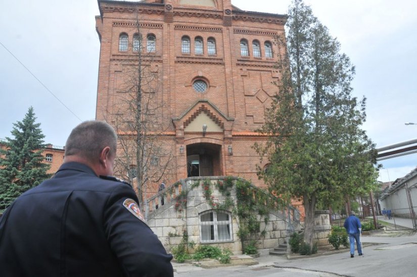 NAŠI POSLI Zatvorenik lepoglavske Kaznionice tužio RH zbog uvjeta u zatvoru