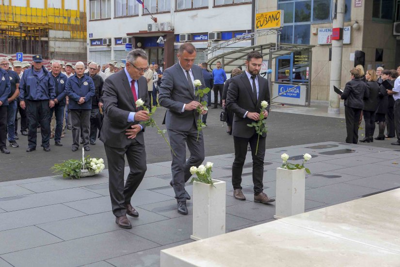 Središnja svečanost povodom 30. obljetnice oslobađanja vojnih objekata na Ivančici