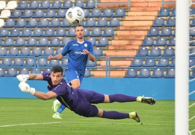 VIDEO Varaždin pod vodstvom Kovačevića došao do treće pobjede u nizu,večeras s visokih 5:1 svladao Croatiju